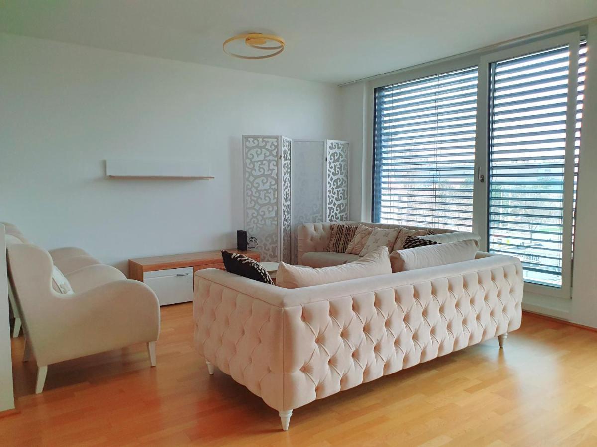 Near Lake Two Bedroom Duplex Apartment Viena Exterior foto