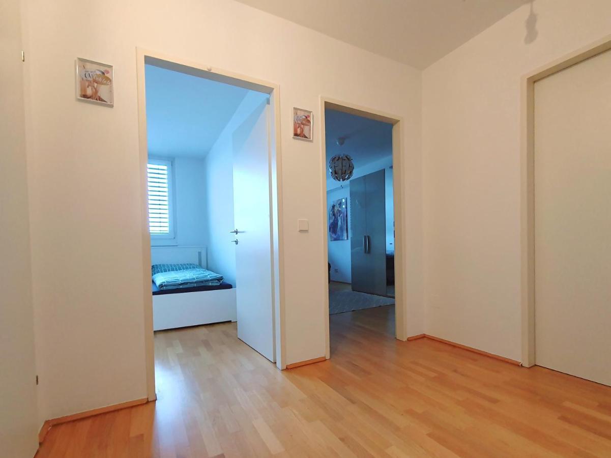 Near Lake Two Bedroom Duplex Apartment Viena Exterior foto